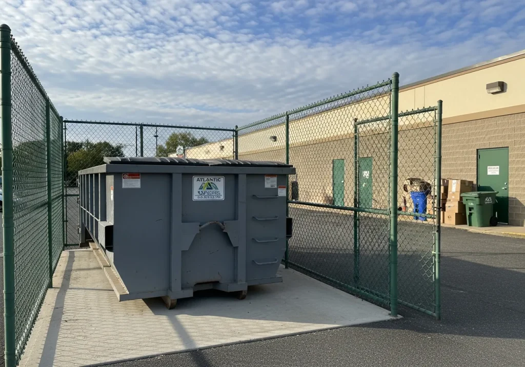 commercial roll-off dumpster rental Woodbury NJ retail site